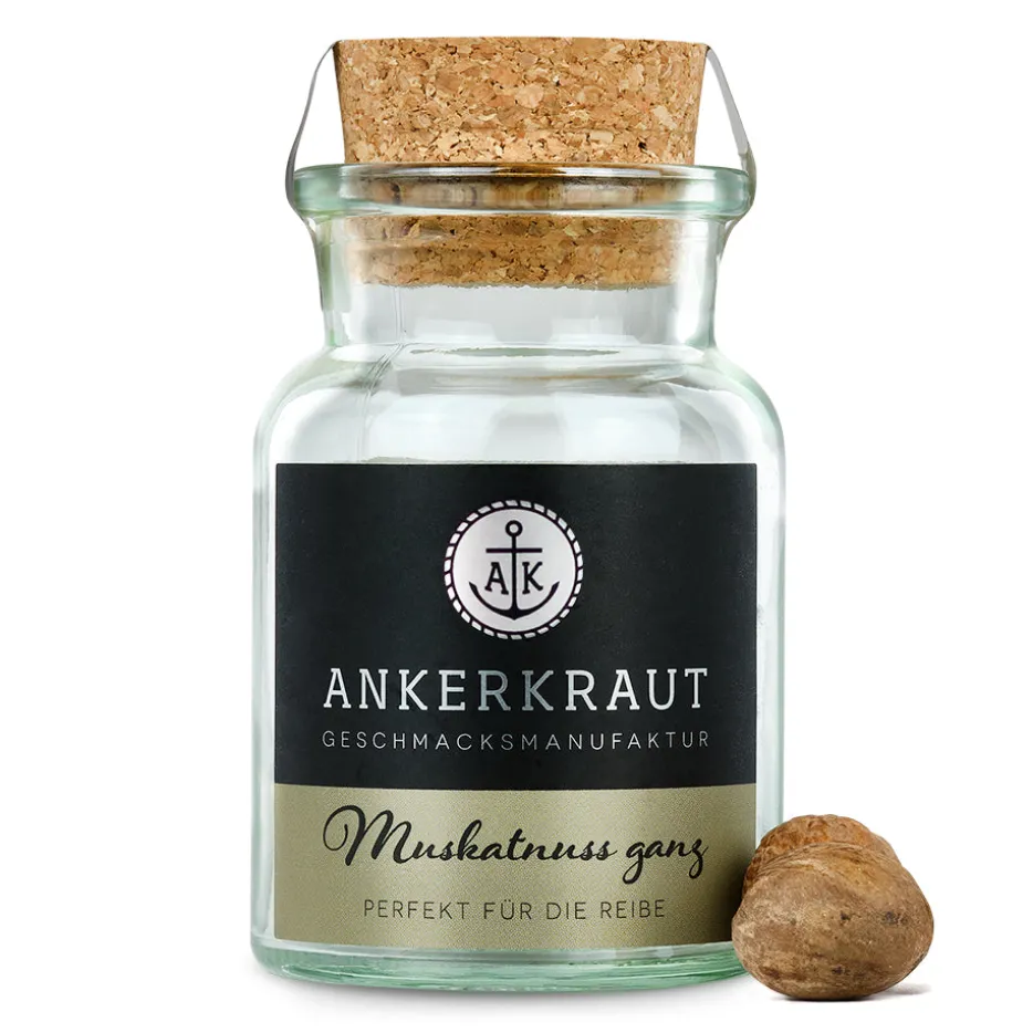Muskatnuss, ganz